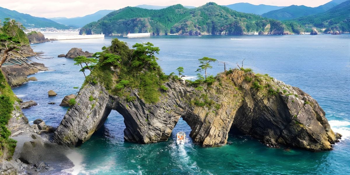 Japan - Highlights of the Michinoku Coastal Walk - 8 Days