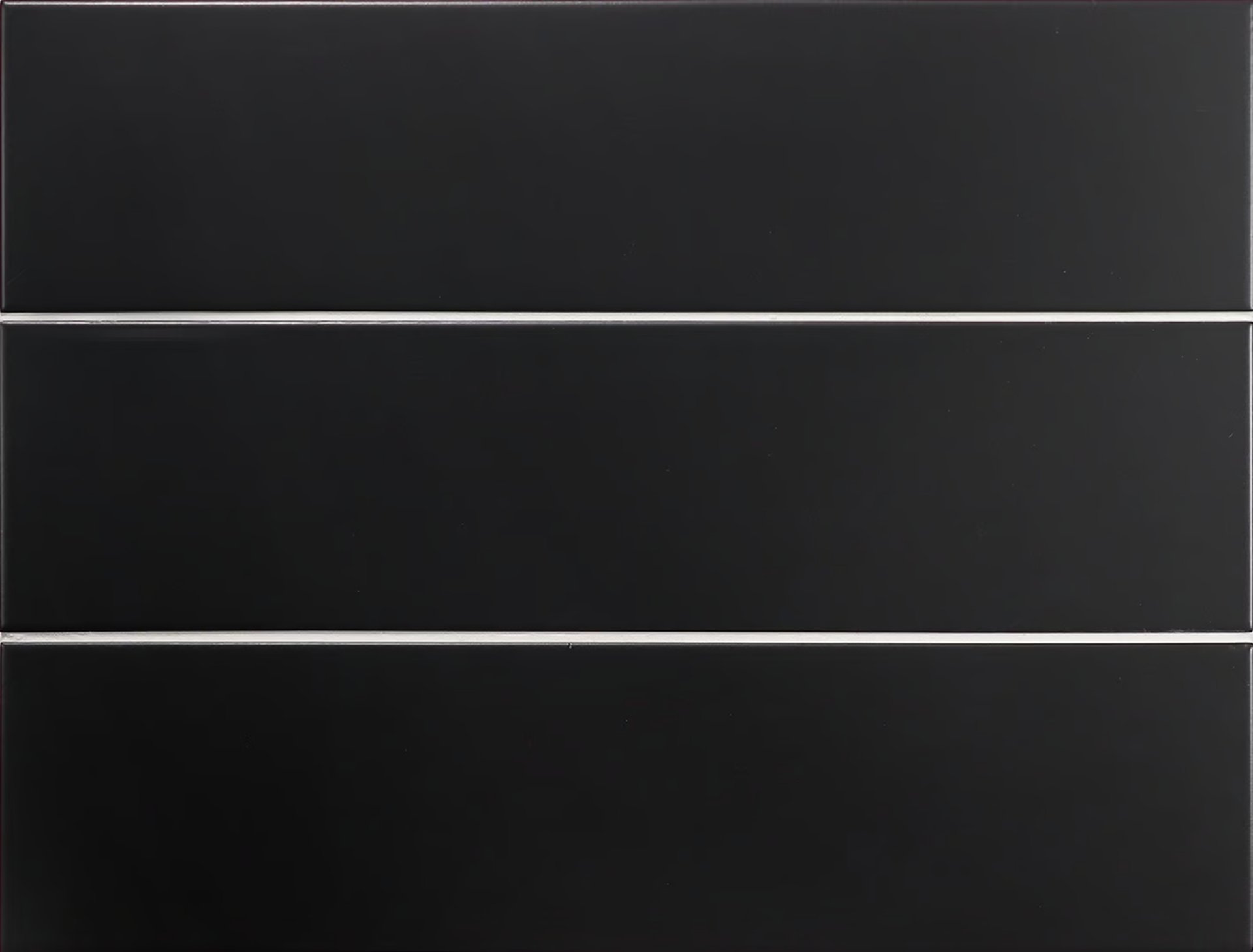 Evolution Black Matt 10X40cm.