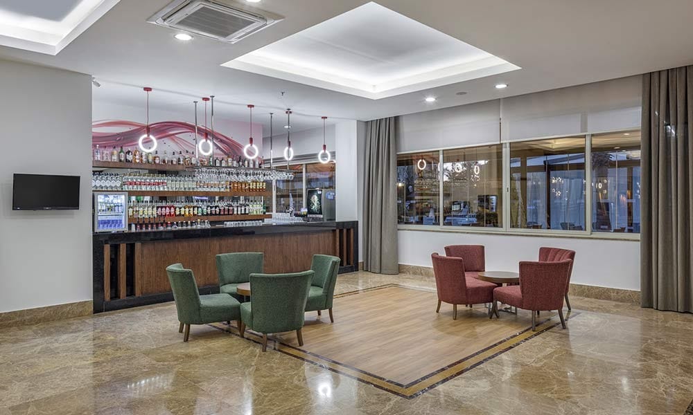 Lobby Bar – photo 1