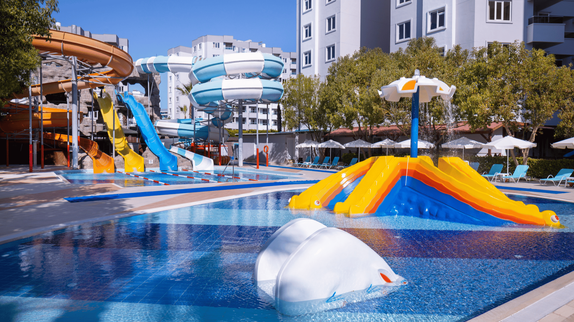 Ramada Resort Lara – Pool and aquapark 9