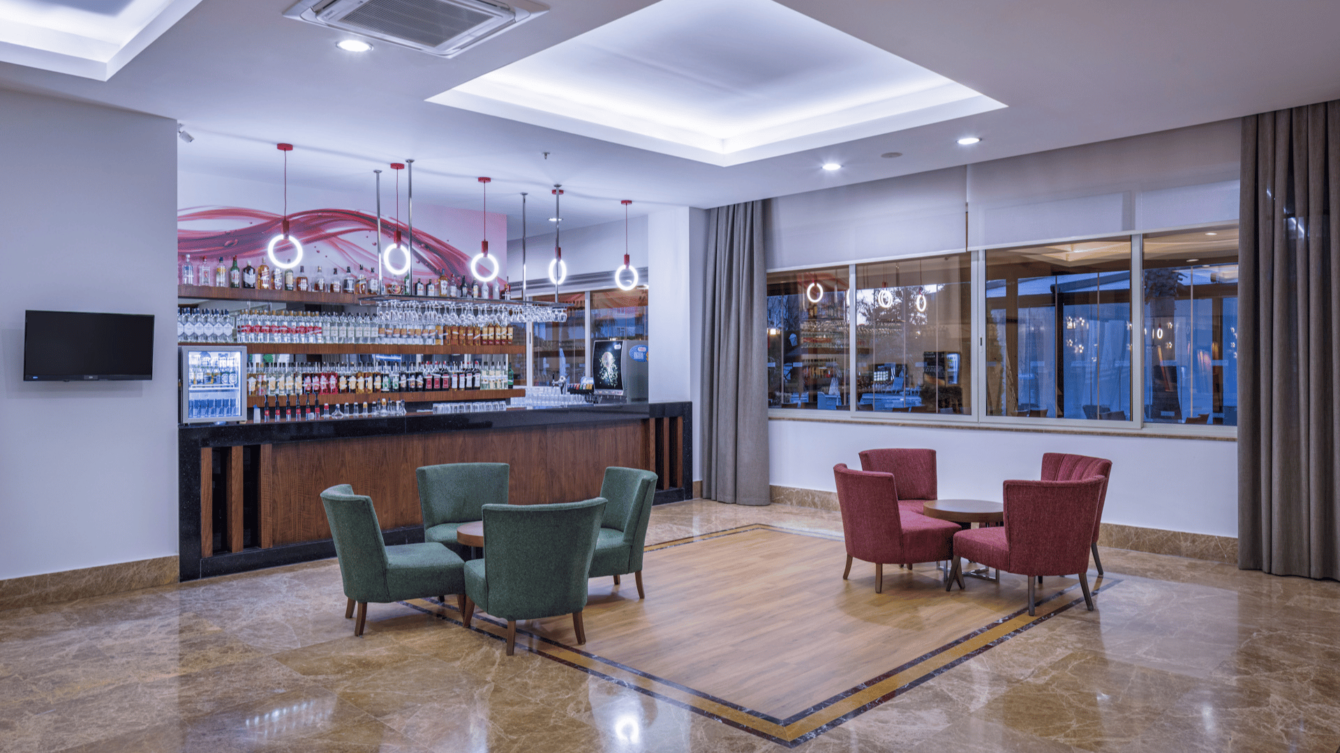 Ramada Resort Lara – Restoran ve bar 12