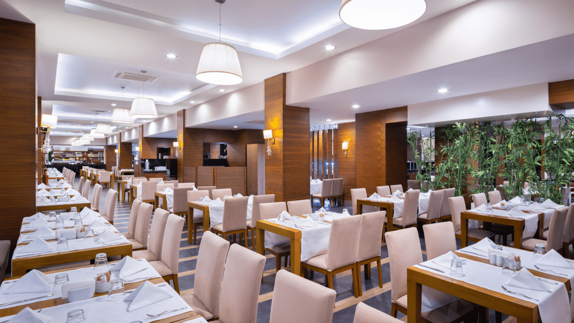 Ramada Resort Lara – Restaurant and bar 3
