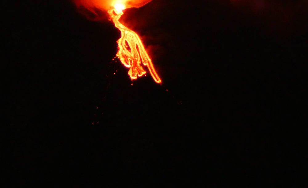 ETNA NEW LAVA STREAM