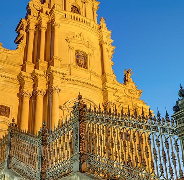 Transfer from Comiso Airport to Church of St Mary of the Stars