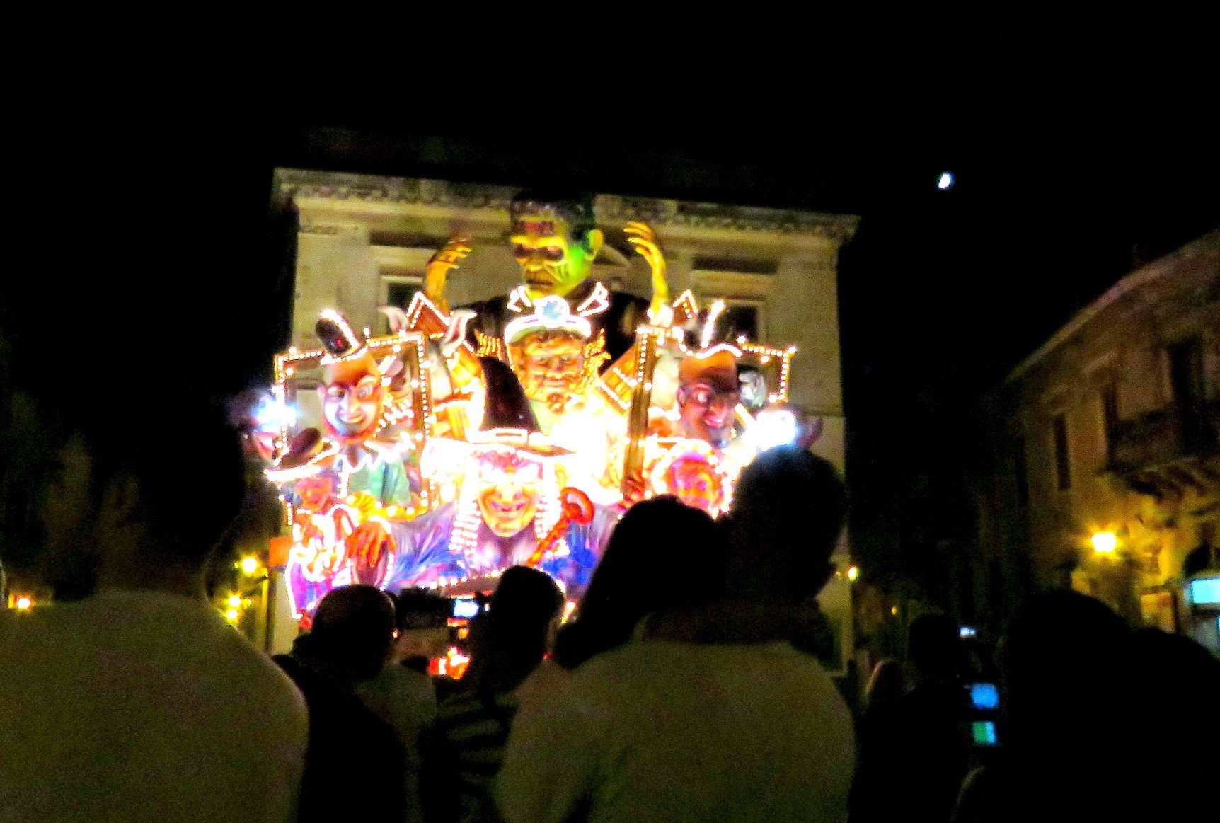 Acireale: il carnevale dell’Etna