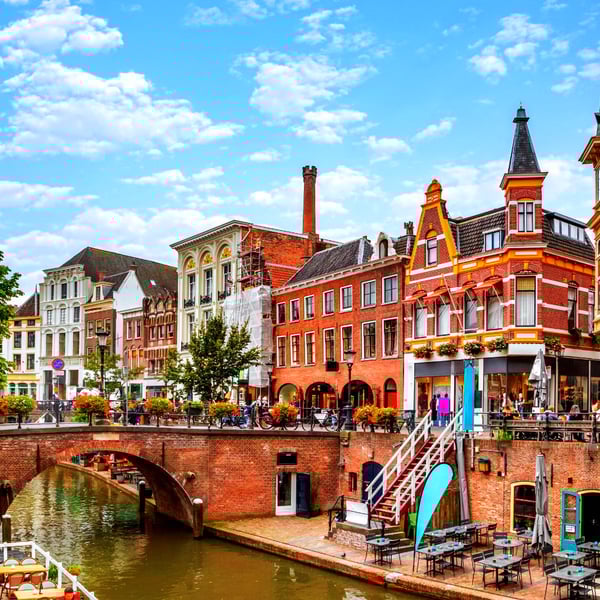 Utrecht in Spring: Flowers and Art