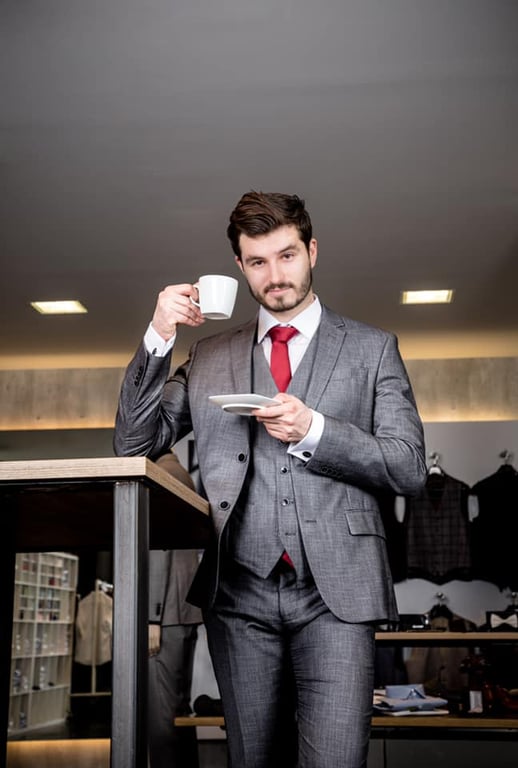 Granit Nici model top suits picture 2