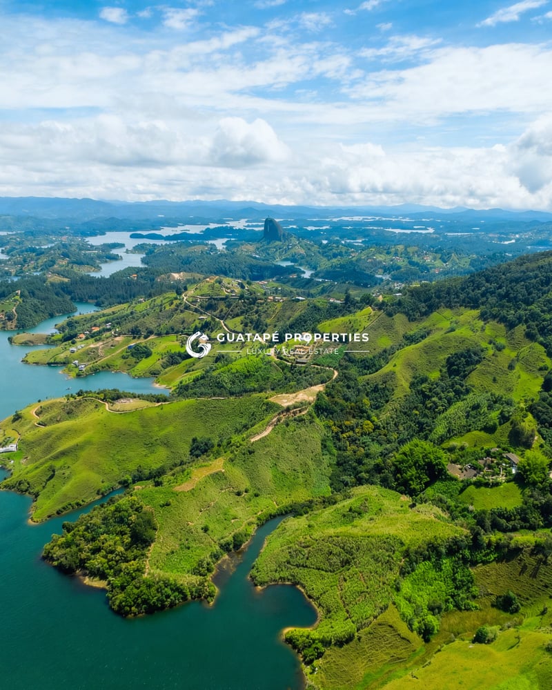 233 Waterfront Acres — Aerial view