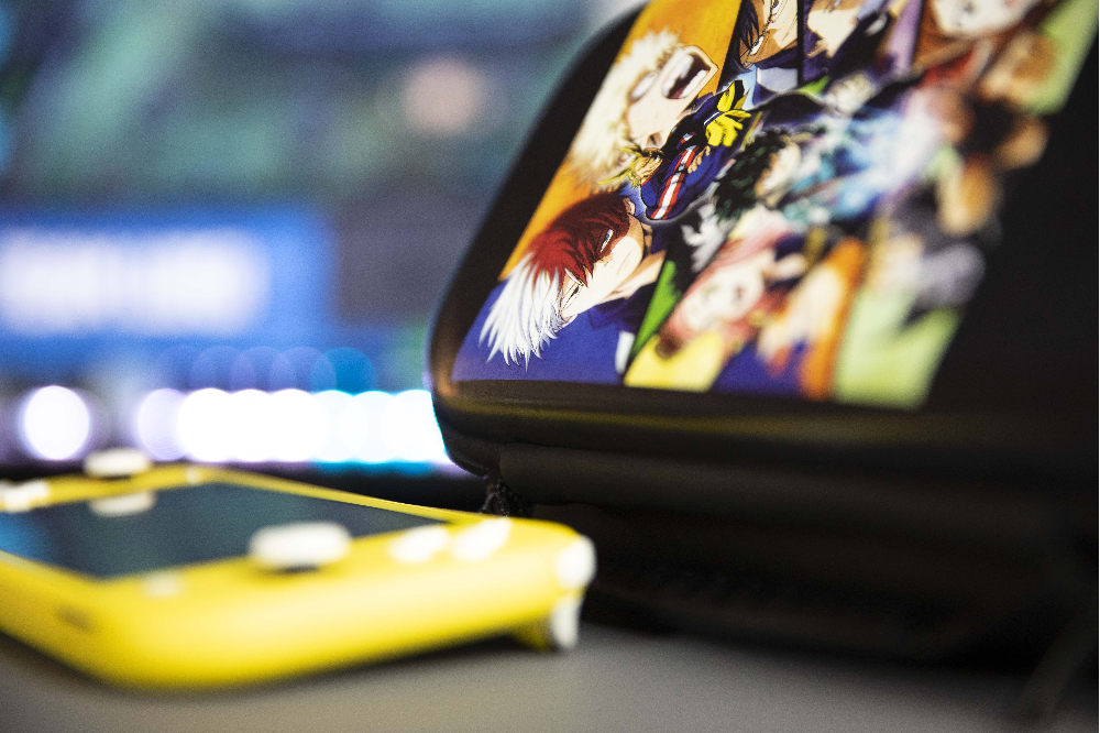 Housse De Protection Naruto Jaune Konix Konix La Housse De Protection - vue 2