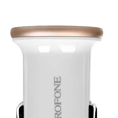 Borofone Cargador de coche rápido con 2 puertos USB 5V/2.1A Blanco