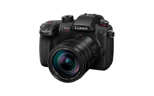 Panasonic Lumix GH5M2 + Leica ES12060 Kit fotocamera reflex 20,33 MP Live MOS 5184 x 3888 pixel Nero