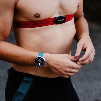 Polar Vantage V 3 Vantage V3 3,53 cm (1.39'') AMOLED Numérique 454 x 454 pixels Écran tactile Argent GPS (satellite)