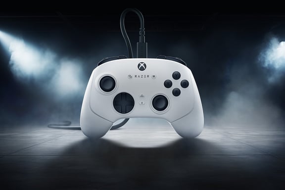 Controller di gioco Razer Wolverine V3 Edizione Torneo Xbox Bianco USB