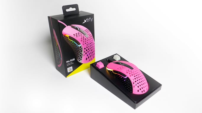 Ratón para juegos ligero XTRFY M4 - Rosa