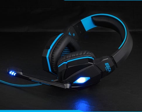 Casque Gamers Universel avec Micro et Télécommande LED Reglage Son Universel USB Jack (BLEU)
