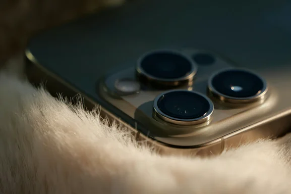 iPhone 15 e iPhone 15 Pro