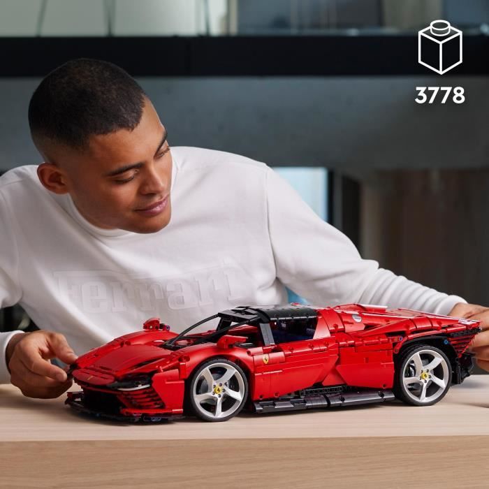 LEGO Technic Ferrari Daytona SP3 42143 - vue 4