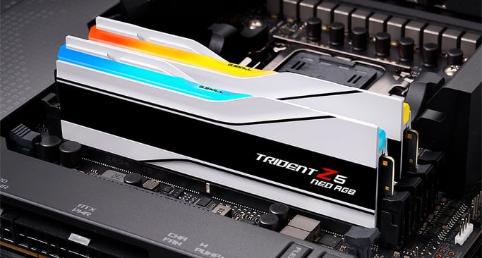 G.Skill Trident Z5 Neo RGB F5-8000J3848H16GX2-TZ5NRW módulo de memoria 32 GB 2 x 16 GB DDR5 4800 MT/s 288-pin DIMM