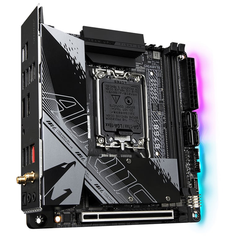 GIGABYTE B760I AORUS PRO DDR4 Socket 1700 carte mère - vue 3