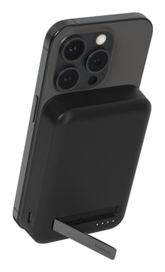 Belkin BoostCharge Pro Cargador inalámbrico Negro