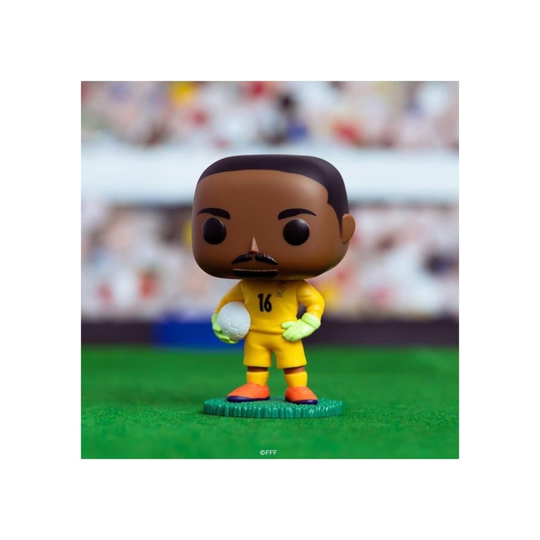 Football Figurine POP! France Mike Maignan 9 cm - vue 6