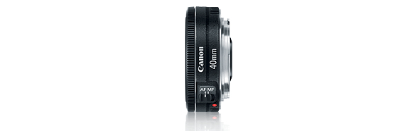 Canon EOS 700D Noir Reconditionné - vue 3