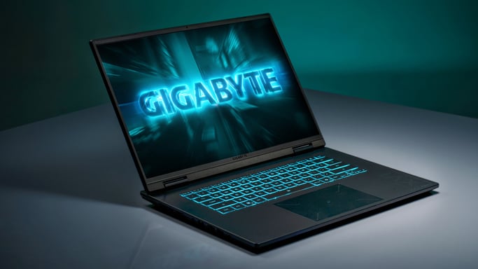 GIGABYTE GAMING A16 CTHI3PT894SD laptop Intel® Core™ i7 i7-13620H Ordinateur portable 40,6 cm (16'') WUXGA 16 Go DDR5-SDRAM 1 To SSD NVIDIA GeForce RTX 5050 Wi-Fi 6E (802.11ax) DOS gratuit Noir