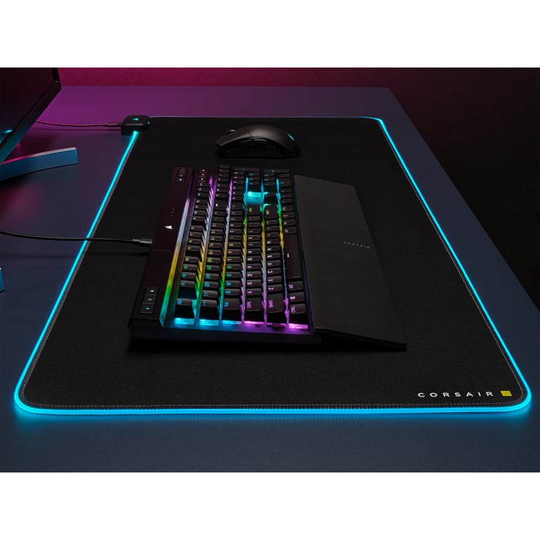 Corsair Clavier gaming mécanique K70 RGB PRO avec touches PBT DOUBLE SHOT PRO - CHERRY MX Red (FR) - Neuf