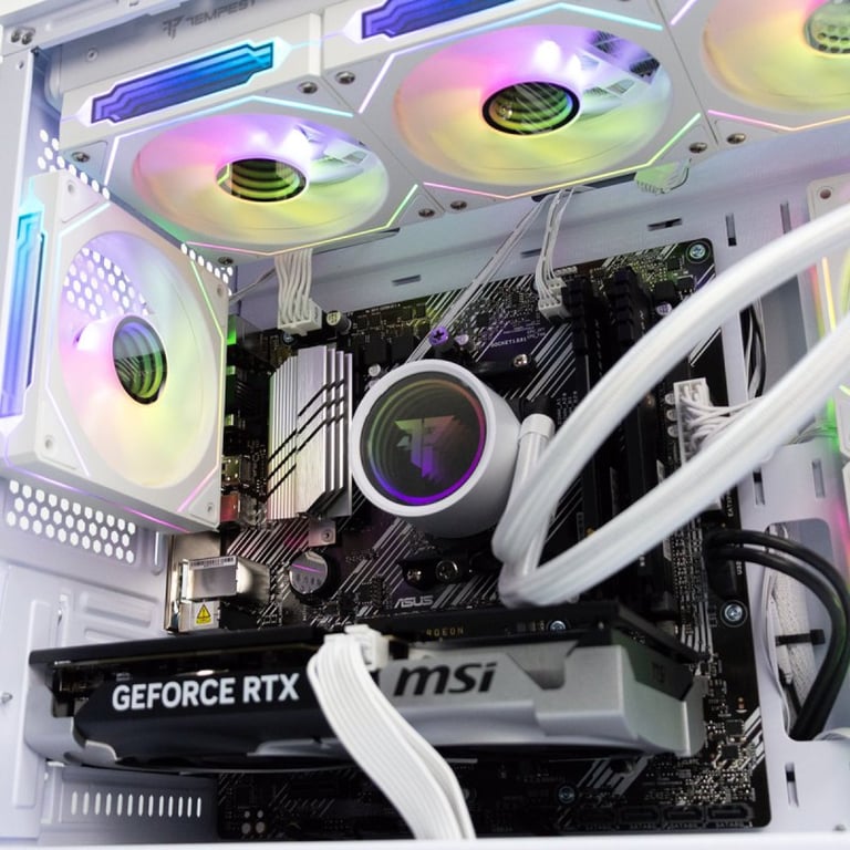 PC de bureau PcCom Ready AMD Ryzen 7 SSD RTX 5060 Ti Refroidissement liquide Windows 11 - vue 3