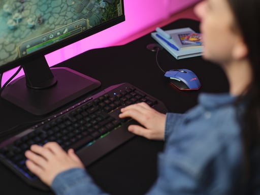 Trust Felox ratón de juego con cable Azul y negro