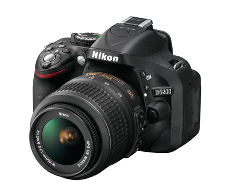 Nikon D5200 Boîtier d'appareil-photo SLR 24,1 MP CMOS 6000 x 4000 pixels Noir