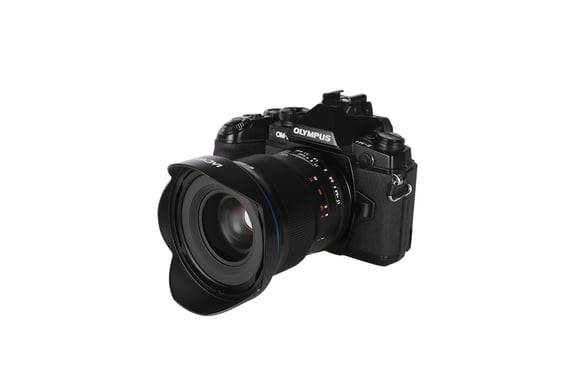 Laowa Argus 25mm f/0.95 MFT APO MILC