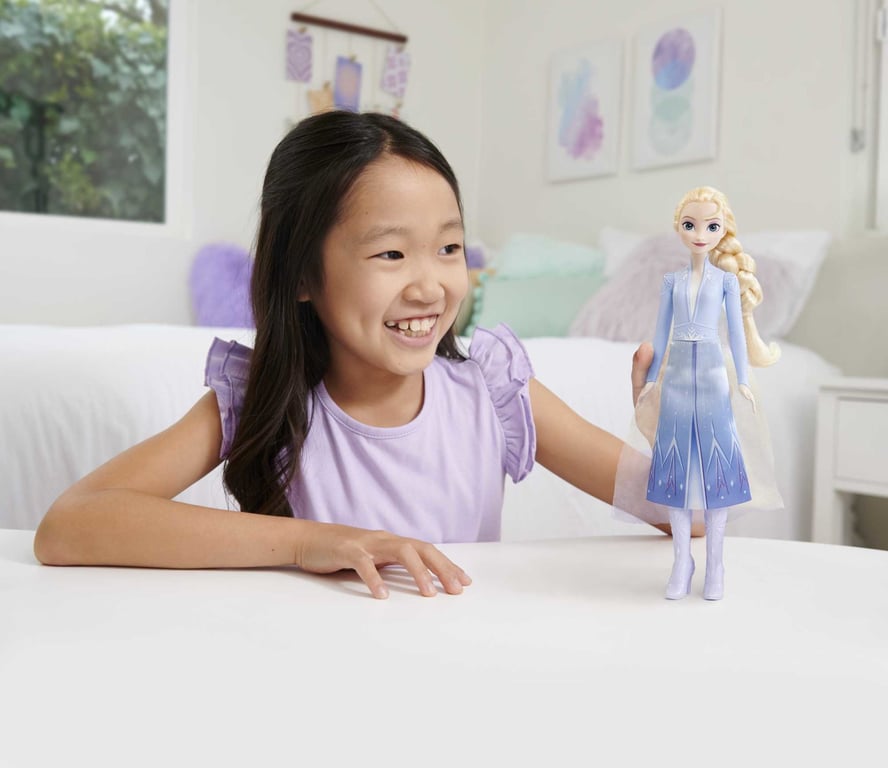 Poupée Mattel HLW48 – Elsa de La Reine des Neiges 2 avec Accessoires - vue 7