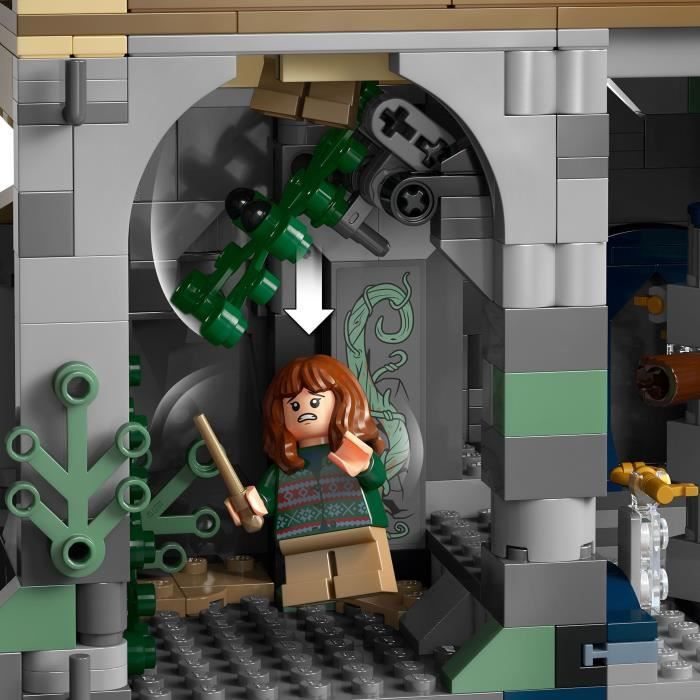 LEGO Harry Potter 76454 Le Château de Poudlard : la Tour Principale - vue 4