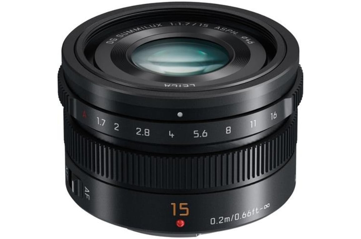 Objectif hybride Panasonic Lumix Leica DG Summilux 15mm f1 7 ASPH - vue 3