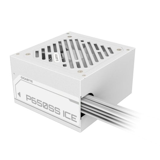 GIGABYTE P650SS ICE Alimentatore - PCIe 5.0, 80 PLUS Silver, Ventola da 120 mm, Compatibile con ATX 3.0, Spina EU - Neuf
