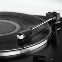 Tourne-disque Audio-Technica AT-LP60XUSB – Automatique, USB, 33/45 tours - vue 3