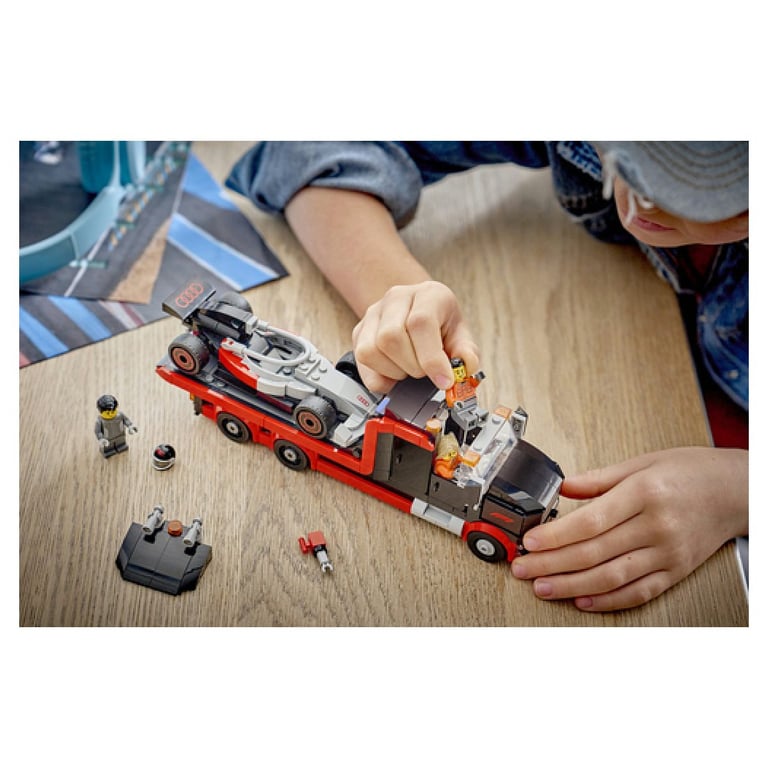 LEGO City Camion de F1 avec Voiture de Course de F1 Audi 60493 - vue 6