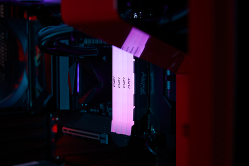 Kingston Technology FURY 16 GB 4000 MT/s DDR4 CL19 DIMM (Kit de 2) Renegade RGB