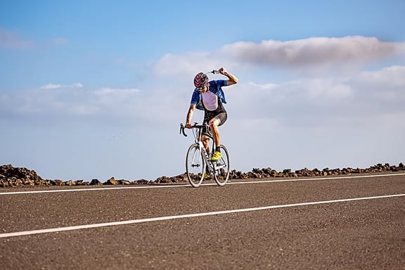 Casque vélo connecté LIVALLBH62 Neo Black&White