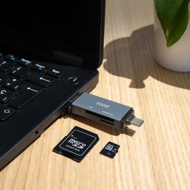 Lector de Tarjetas Externo TooQ TQR-3001G- USB 3.0 y USB Tipo-C