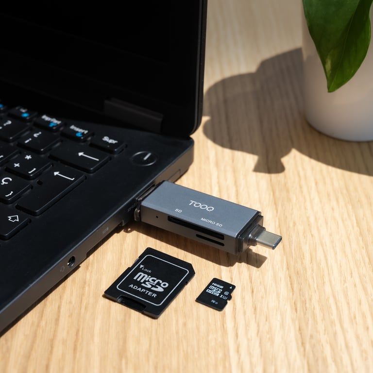 TooQ TQR lecteur de carte mémoire USB 3.0 Type AType C Neuf - vue 2