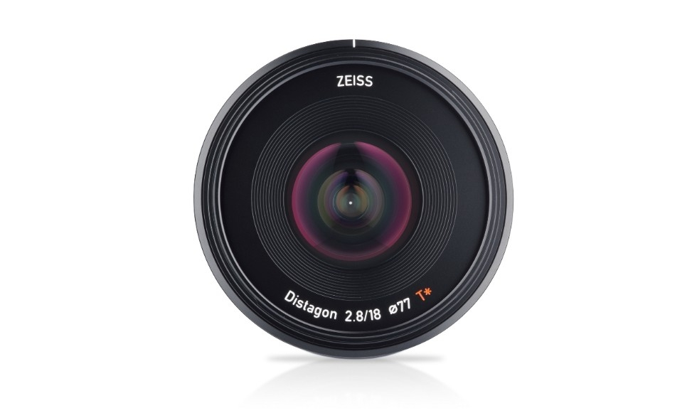 Objectif ZEISS Batis 2.8/18 – Monture Sony E Grand Angle 18mm - vue 2