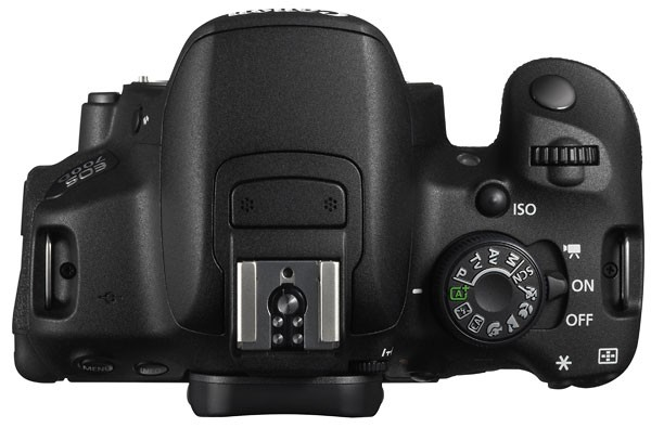 Canon EOS 700D Boîtier d'appareil-photo SLR 18 MP CMOS 5184 x 3456 pixels Noir - Neuf