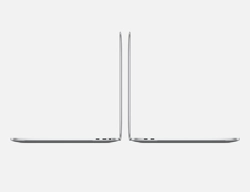 MacBook Pro Core i7 (2018) 15.4', 2.2 GHz 256 GB 16 GB AMD Radeon Pro 555X, Argento - Tastiera AZERTY Apple MacBook Pro