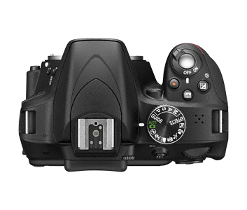 Nikon D3300 + 18-55 VR II + SD 4GB Kit d'appareil-photo SLR 24,2 MP CMOS 6000 x 4000 pixels Noir
