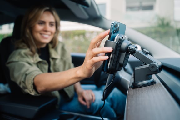 Verbatim FWC-03 Pro Qi Fast Wireless Autoladegerät retail Smartphone Negro USB Cargador inalámbrico Auto