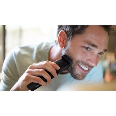 Tondeuse à Barbe Philips BEARDTRIMMER Series 3000 BT3234/15, Coupe Rapide et Précise, Lames Auto-affûtées, Noir