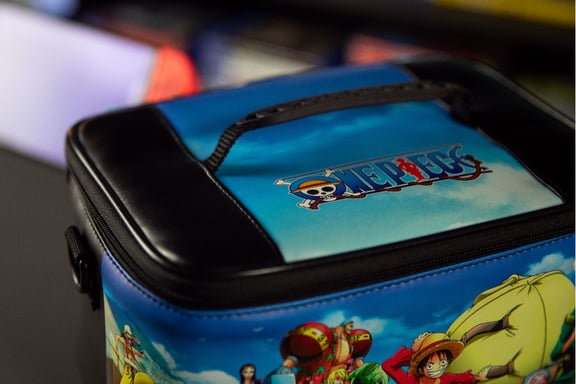 Konix 82521122061 funda para consola portátil Funda protectora rígida Nintendo Nylon Multicolor