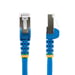 StarTech.com Cavo Ethernet CAT6a 7,5m - Basso Fumo Zero Alogeni (LSZH) - 10 Gigabit 500MHz 100W PoE RJ45 S/FTP Cavo patch di rete blu senza sporgenze con scarico di tensione